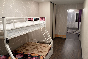 "Железнодорожников 20" 2х-комнатная квартира