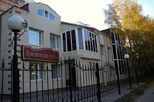 Гостиницы Сургута на набережной, "Геолог" на набережной - фото