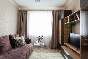 &quot;Две Подушки в мкр. Зеленый город 1&quot; 1-комнатная квартира