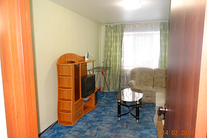 Мини-отели в Серове, 2х-комнатная Ленина 154 мини-отель - забронировать номер