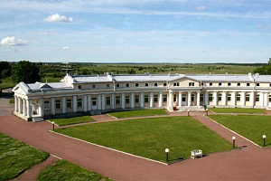 Отели Петергофа в центре, "Бельведер" в центре - фото
