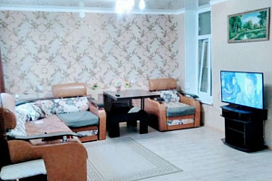 Квартиры Кисловодска 3-комнатные, 3х-комнатная Красноармейская 11 3х-комнатная