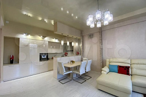 3х-комнатная квартира Чкалова 75