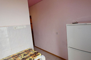 Квартиры Абхазии на неделю, 1-комнатная Гулия 200 кв 58 на неделю - раннее бронирование