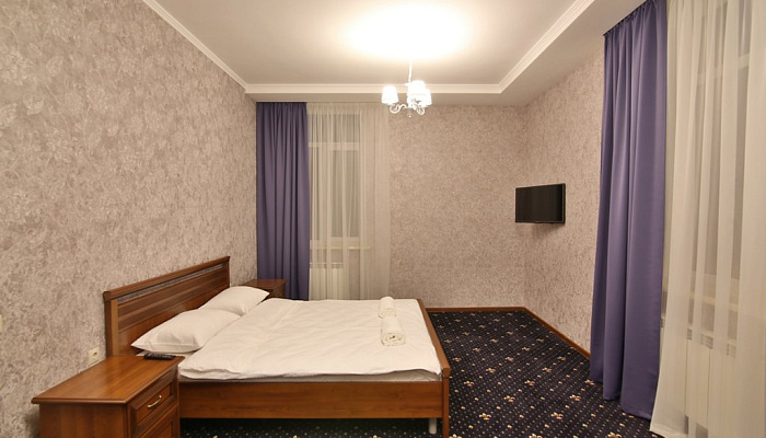 &quot;Аустерия&quot; отель в Белгороде - фото 1