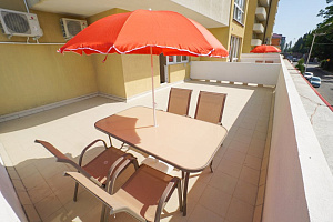 Гостиницы Сириуса с бассейном, "Близнецы" апарт-отель с бассейном - забронировать номер