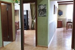 Квартиры Адлера с кухней, 3-комнатная Гастелло 30А с кухней - снять
