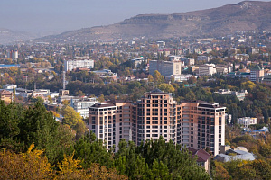 Отели Кисловодска с балконом, "Green Resort Hotel and SPA" с балконом - раннее бронирование