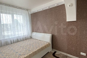 Квартиры Симферополя 3-комнатные, 3х-комнатная Киевская 133 3х-комнатная - снять
