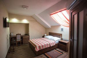 Гостиницы Ижевска для двоих, "Русский двор" гостиничный комплекс для двоих - раннее бронирование