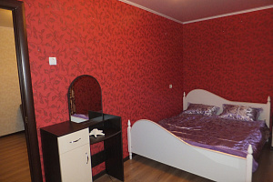Квартиры Севастополя в центре, 2х-комнатная Дмитрия Ульянова 22 в центре - фото