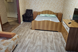 Квартиры Златоуста на месяц, 2х-комнатная Гагарина 8 линия 9 на месяц - раннее бронирование