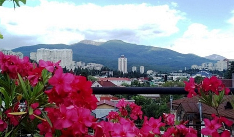 Фото объекта ««Панорама» частное домовладение в Алуште», 1