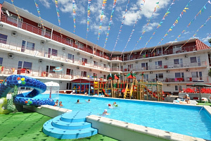 Гостиницы и отели в Дивноморском в сентябре, "Прибой" - фото