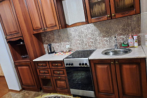 Квартиры Пицунды с кухней, 3х-комнатная Механизации 8/а с кухней - фото