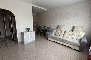 2х-комнатная квартира Студенческая 13