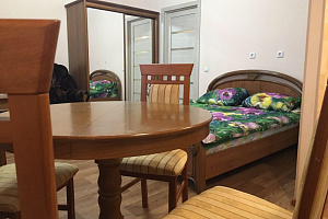 Квартиры Тюмени у автовокзала, 1-комнатная Проезд Геологоразведчиков 44А у автовокзала - фото