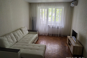 1-комнатная квартира Островского 44