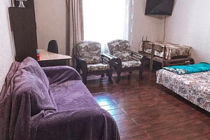 Квартиры Абхазии на месяц, 2х-комнатная Рыбзаводская 88 кв 1 на месяц - фото