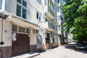 Квартиры Калининграда в центре, 2х-комнатная Горького 16 в центре