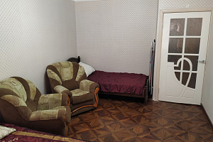Квартиры Пятигорска в центре, 2х-комнатная Пирогова 17 корп 3 в центре
