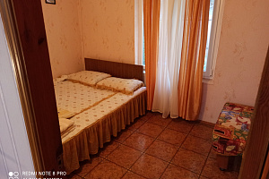 Комната в , коттедж Судакское 13 в с. Солнечногорское (Алушта) - фото