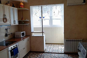 Отдых в Крыму недорого, 3х-комнатная 98 недорого