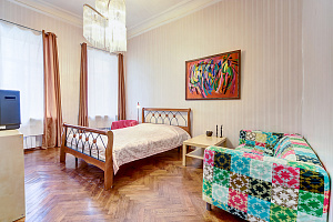 Отели Ленинградской области с собственным пляжем, "У Дворцовой площади" 2х-комнатная с собственным пляжем