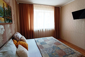 Квартиры Новосибирска летом, 2х-комнатная Костычева 5А летом