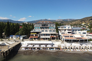 Отели Крыма с собственным пляжем, "Атлантик" с собственным пляжем - фото
