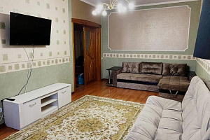 Отдых в Западном Крыме, 2х-комнатная Дёмышева 123 - фото