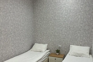 Квартиры Борисоглебска на месяц, "С отдельным входом" 2х-комнатная на месяц - фото