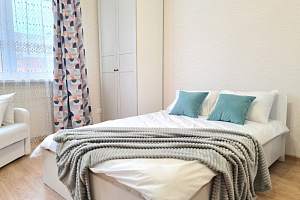 "Runway Apartments на Курыжова 32" квартира-студия