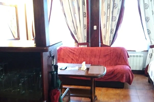 Гостиницы Плёса с завтраком, 1-комнатная Советская  19 с завтраком - забронировать номер