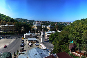 Отели Кисловодска с балконом, "Колизей" с балконом - раннее бронирование