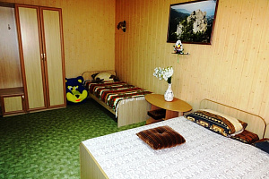 &quot;ЮГ&quot; гостевой дом в с. Солнечногорское (Алушта) фото 2