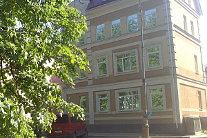 Гостевые дома Иваново с бассейном, "Галерея" с бассейном - фото