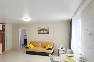 2х-комнатная квартира Городецкая 18