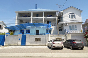 Гостевые дома Витязево с собственным пляжем, "Элегант" с собственным пляжем