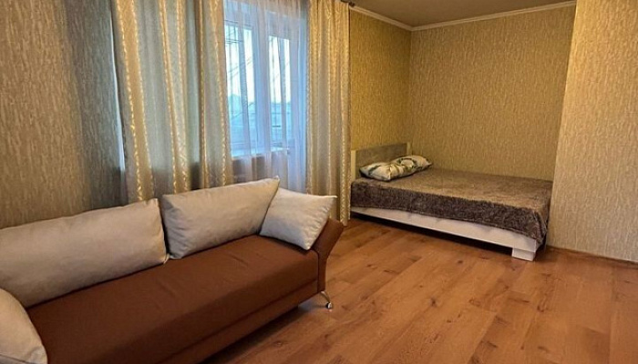 &quot;В самом удобном расположение города&quot; 1-комнатная квартира в Южно-Сахалинске - фото 1