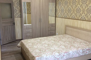 Мотели в Южно-Сахалинске, 2х-комнатная Емельянова 35А мотель - фото