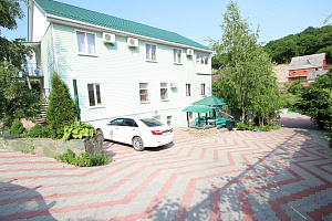 Частный сектор Лермонтово с бассейном, "Зеленая жемчужина" с бассейном