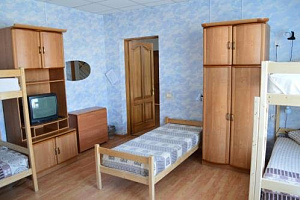 Комнаты Волгограда на месяц, "Радуга" на месяц - фото