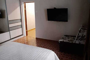 Гостиницы Сургута рейтинг, 1-комнатная Пионерная 31А рейтинг - забронировать номер