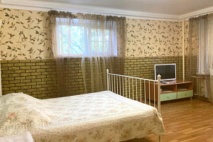 Дома Ставропольского края с бассейном, "Широкая 34" 1-комнатная с бассейном - снять