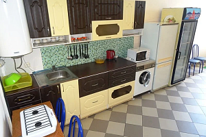 Эллинги Лоо с кухней в номере, "На берегу Моря" эллинг под-ключ с кухней в номере - забронировать