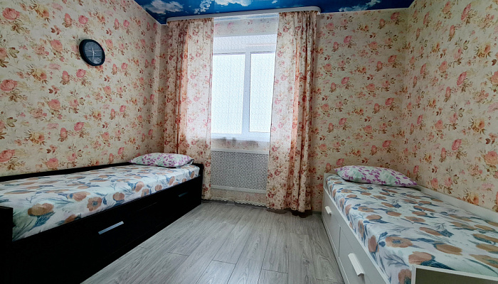 &quot;Солнечный Берег&quot; 2х-комнатная квартира в Ульяновске - фото 1