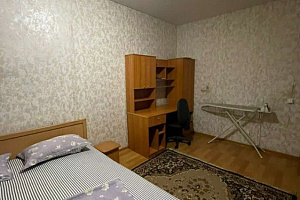 Гостиницы Оренбурга с термальными источниками, 1-комнатная Братьев Коростелёвых 19 с термальными источниками
