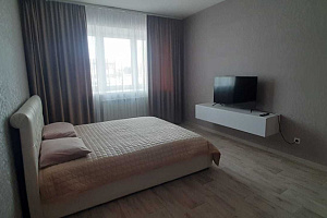 Гостиницы Сургута рейтинг, 1-комнатная Пионерная 32/1 рейтинг - цены