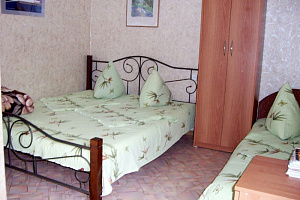 &quot;Цветочный&quot; гостевой дом в Учкуевке (Севастополь) фото 10